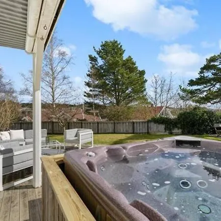 Sorlandsferie Naer Svaberg, Og Strender! Villa Kristiansand Exterior photo
